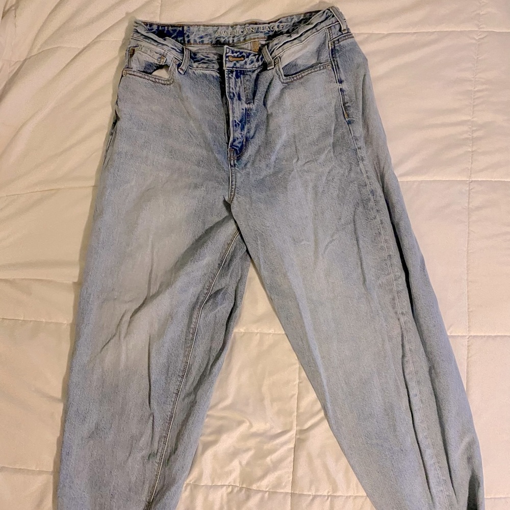 American Eagle Mom Jeans